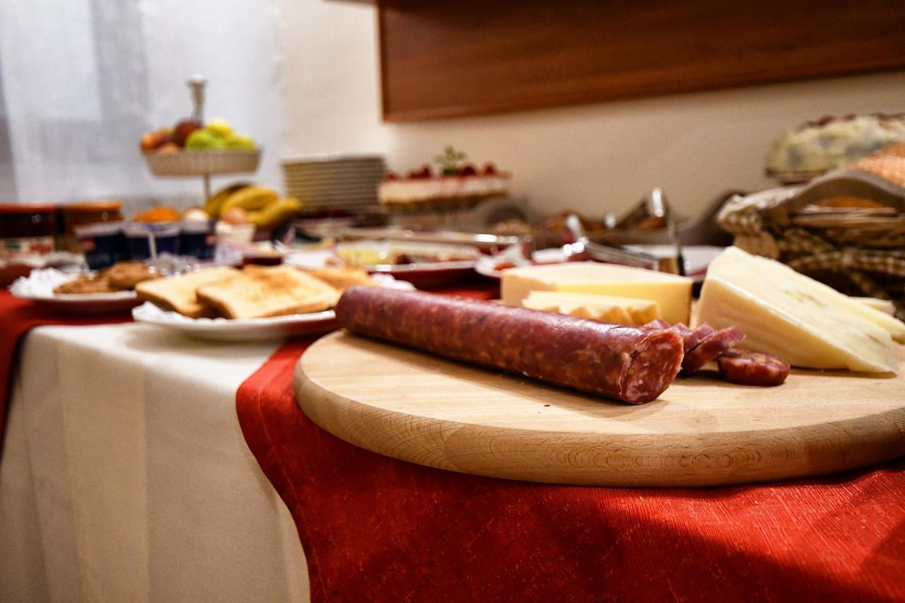 Borgo Antico Bed & Breakfast *